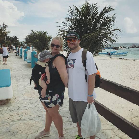 Meet your Posher, Ali - Picture 1 of 1